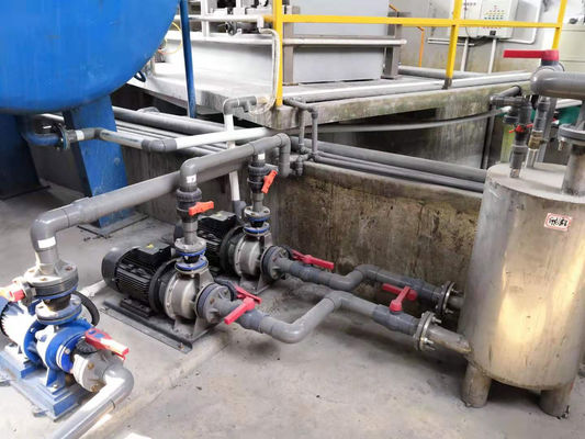 Μορφωματική διαδικασία γραμμών υποβολής σε ανοδική οξείδωση αργιλίου με το χειρωνακτικό σύστημα βασανισμού